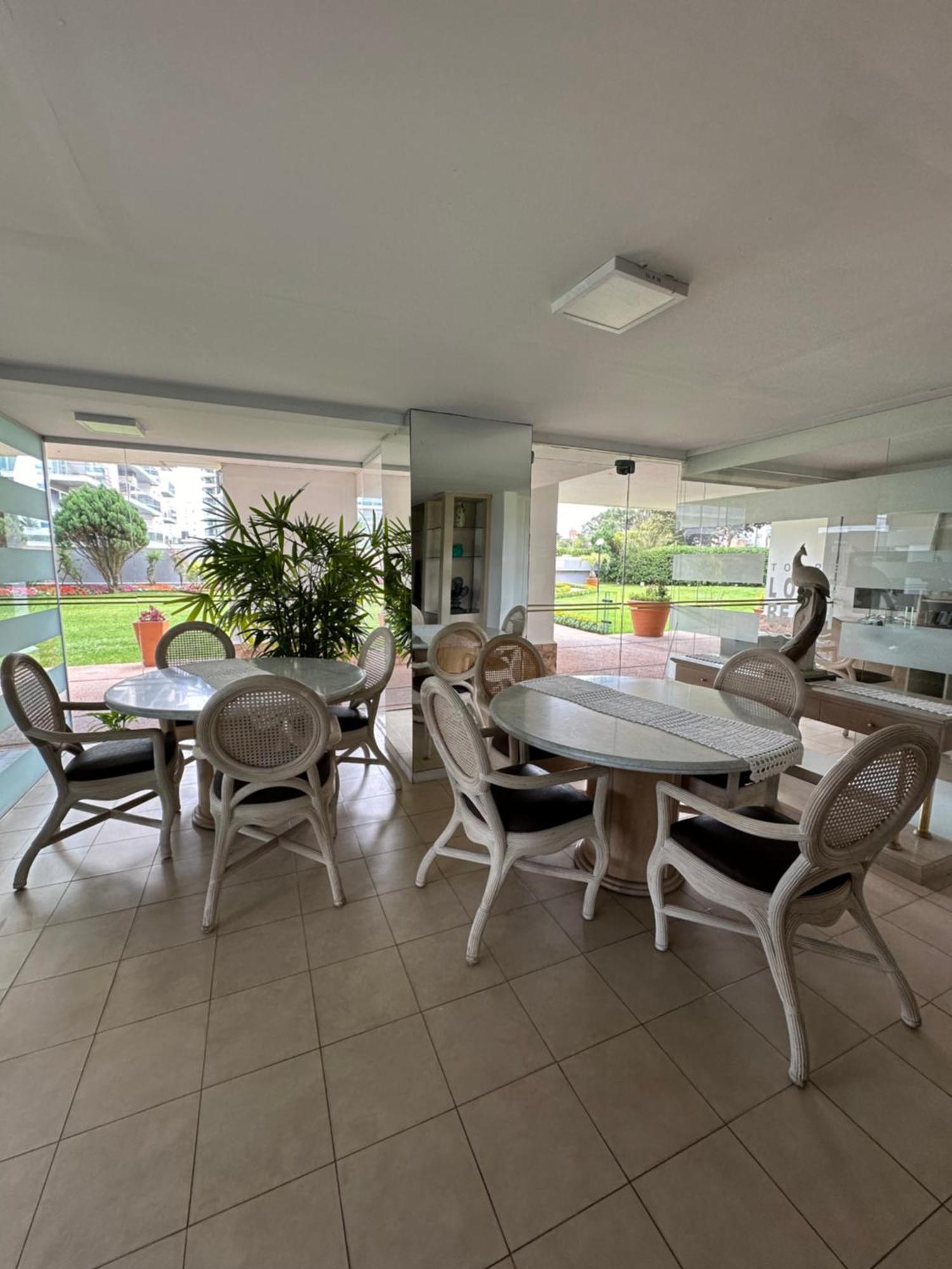 Hermoso apartamento, Torre de categoría Long Beach, en la mejor ubicación de Punta del Este Exterior foto