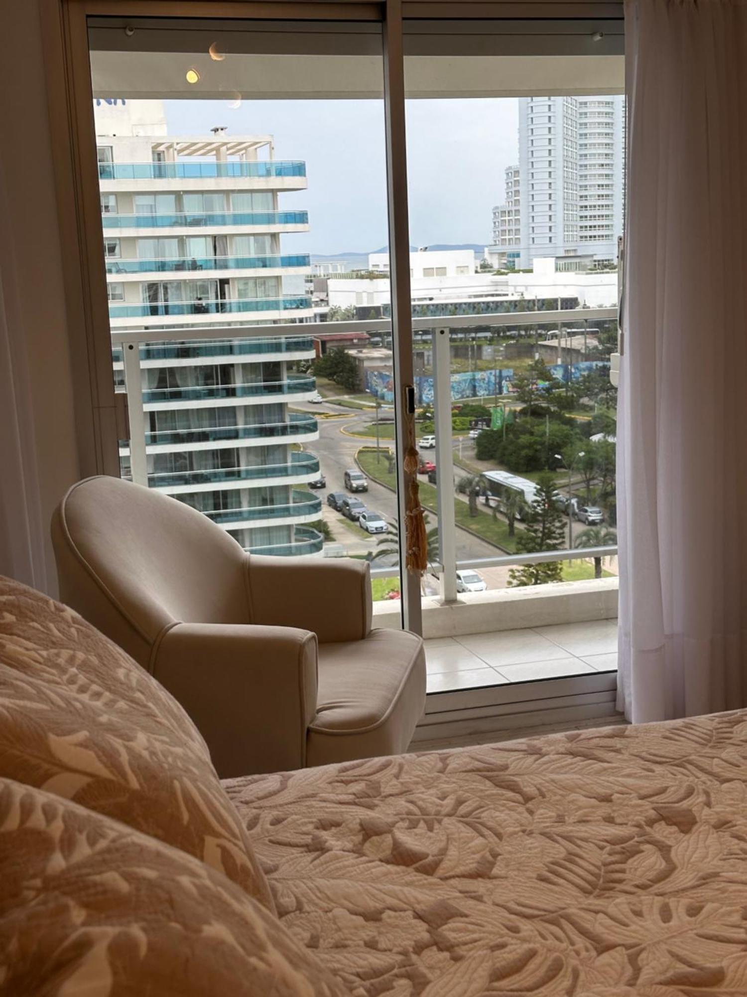 Hermoso apartamento, Torre de categoría Long Beach, en la mejor ubicación de Punta del Este Exterior foto